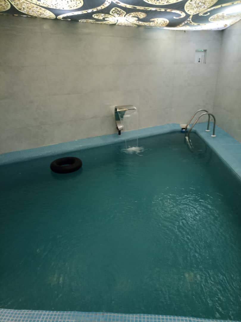 ویلا استخردار